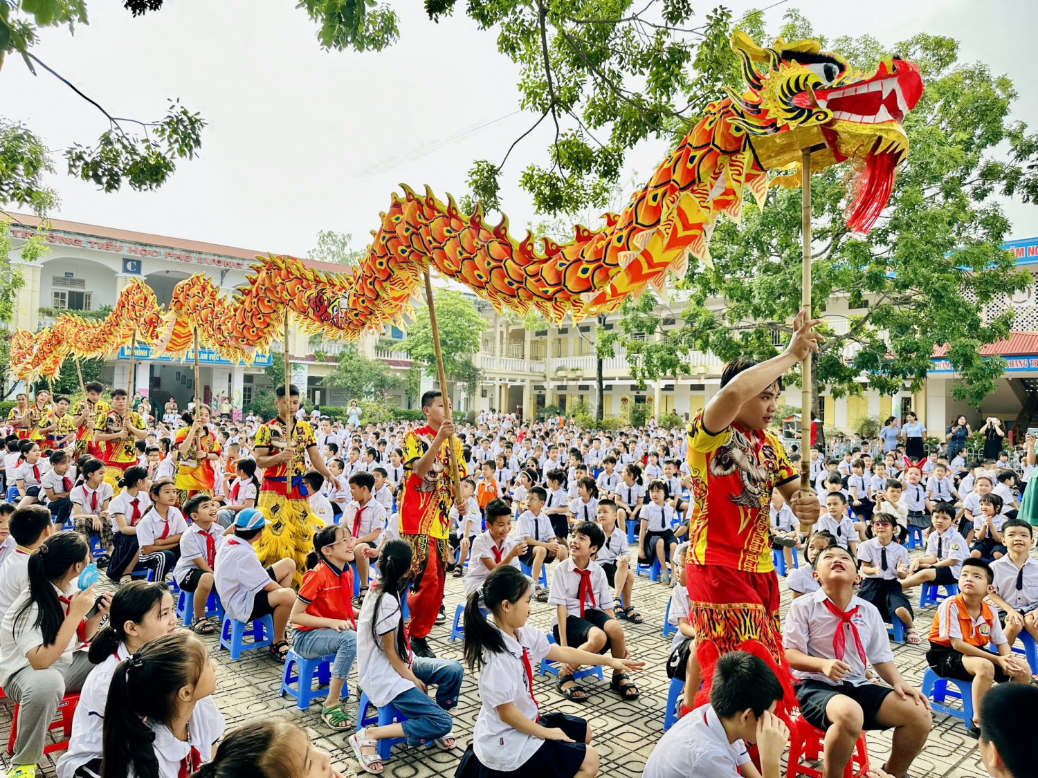 TRUNG THU ẤM ÁP